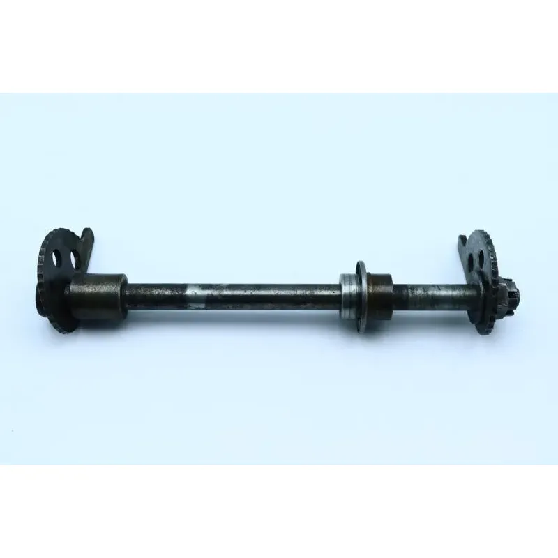Axe de roue arriere YAMAHA DTF 125 1977 - 1991