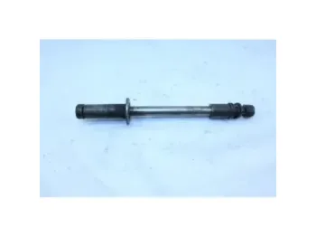 Axe de roue avant SUZUKI GSX 750 1983 - 1987