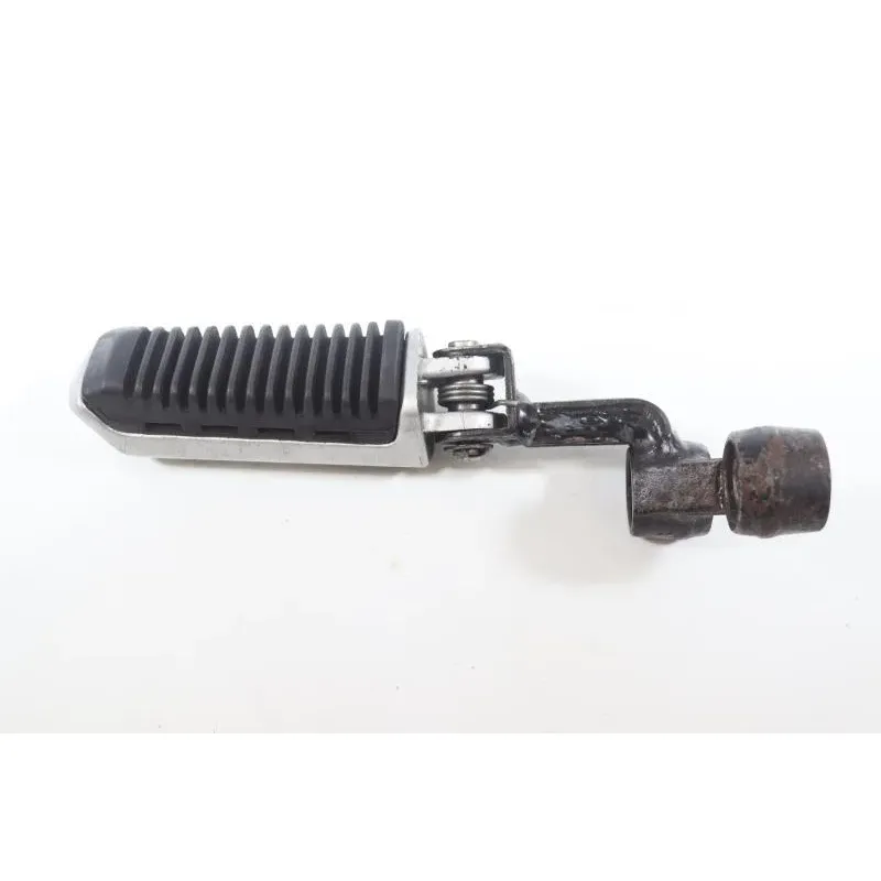 Repose pieds avant gauche SUZUKI VX 800 1991 - 1997