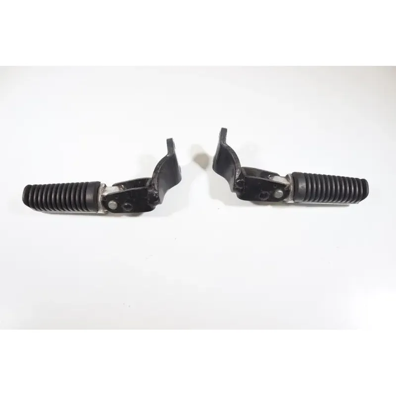 Repose pieds arriere droit YAMAHA YPR 125 XMAX 2006 - 2009
