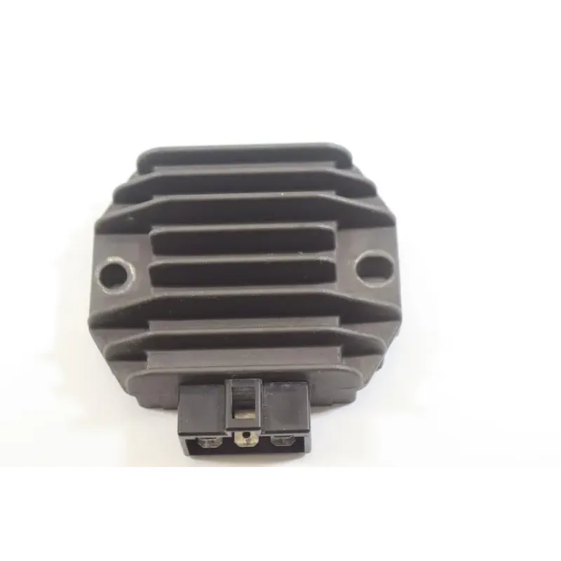 Regulateur charge batterie YAMAHA YP 125 MAJESTY 2003 - 2006