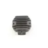 Regulateur charge batterie YAMAHA YP 125 MAJESTY 2003 - 2006 Regulateur charge batterie YAMAHA YP 125 MAJESTY 2003 - 2006