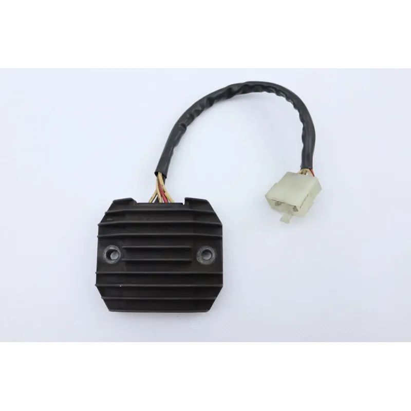 Regulateur charge batterie YAMAHA FZS 600 FAZER 1998 - 2001