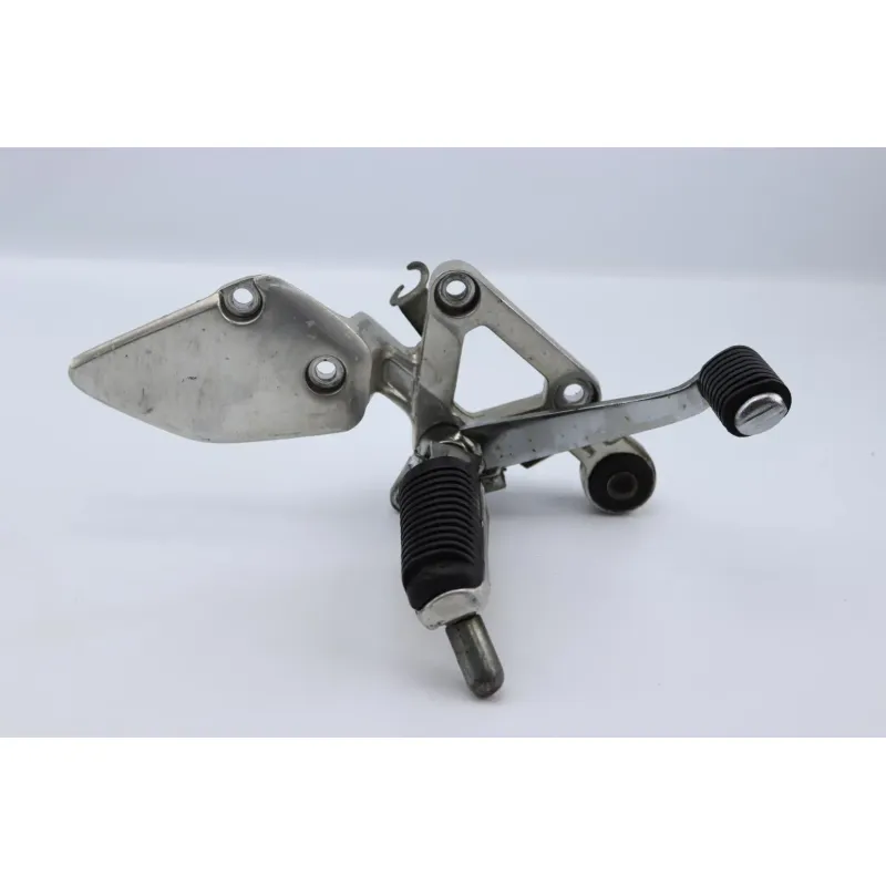 Platine avant droite YAMAHA FZ6 600 FAZER 1998 - 2001