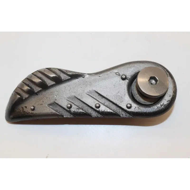 Repose pieds arriere gauche MBK CW 50 BOOSTER 2004 - 2018