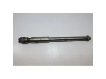 Axe de roue arriere KAWASAKI VN 1500 VULCAN 1994 - 1996