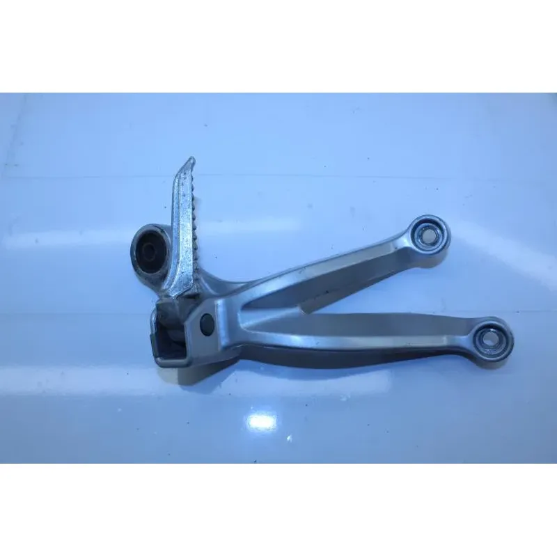 Platine arriere droite SUZUKI GSXR 750 2000 - 2003