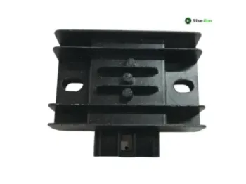 Regulateur charge batterie YAMAHA YBR 125 2005-2006