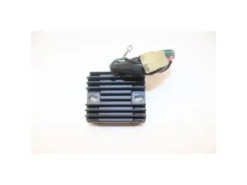 Regulateur charge batterie HONDA CBR 900 RR FIREBLADE 2000 - 2001