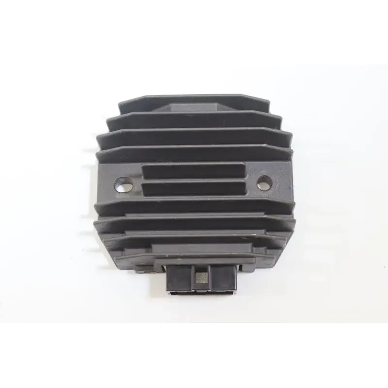 Regulateur charge batterie YAMAHA XP 530 TMAX ABS 2012 - 2014