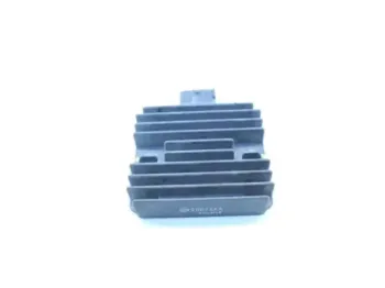 Regulateur charge batterie MV AGUSTA BRUTALE 800 2013 - 2015