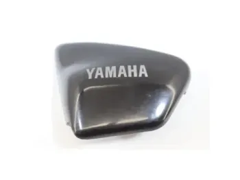 Demi flanc selle gauche YAMAHA XV 125 VIRAGO 1996 - 2003