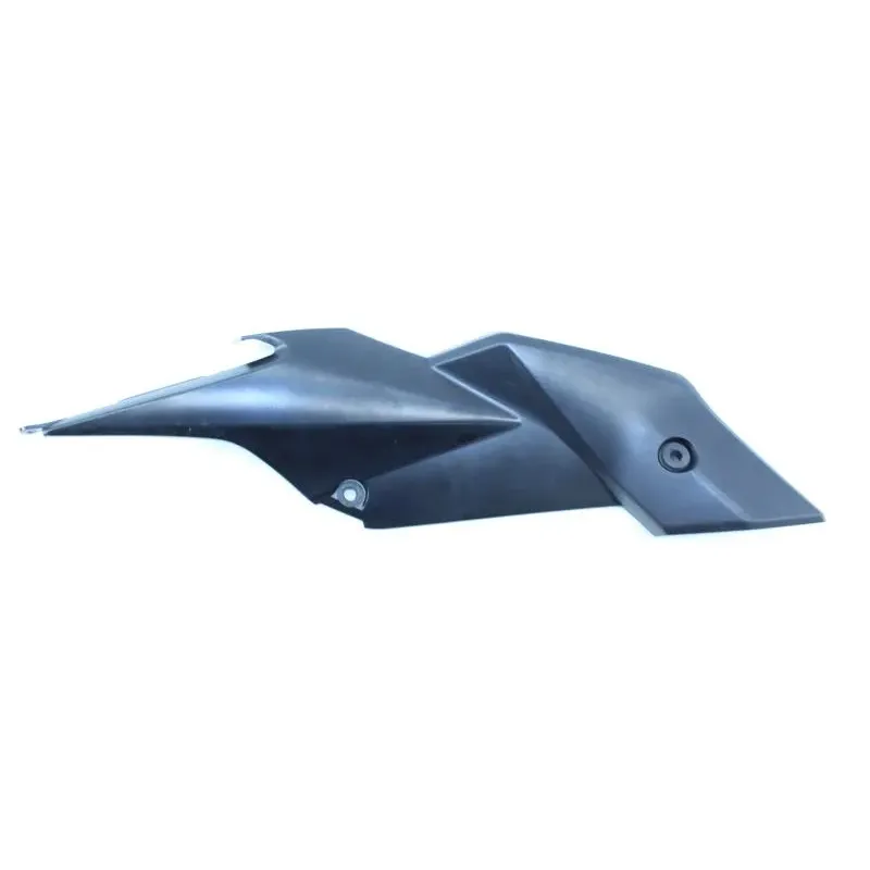 Demi flanc selle gauche SUZUKI GSR 750 2011 - 2016
