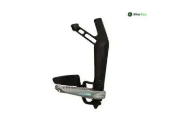 Platine et repose pieds arriere droit YAMAHA YZF 700 2022-2024 R7