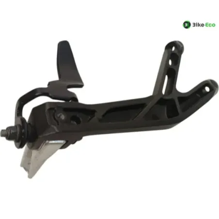 Platine et repose pieds arriere gauche YAMAHA YZF 700 2022-2024 R7