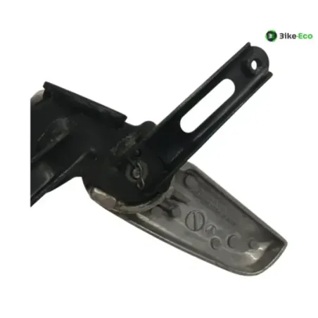 Platine et repose pieds arriere droit HONDA PCX 125 2010-2013