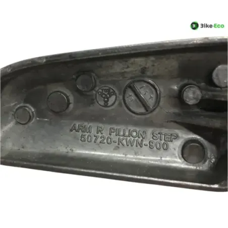 Platine et repose pieds arriere droit HONDA PCX 125 2010-2013