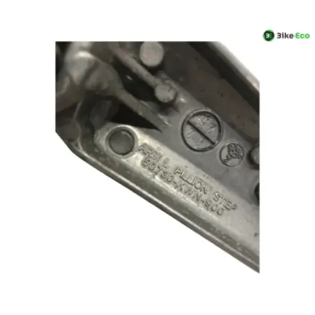 Platine et repose pieds arriere gauche HONDA PCX 125 2010-2013