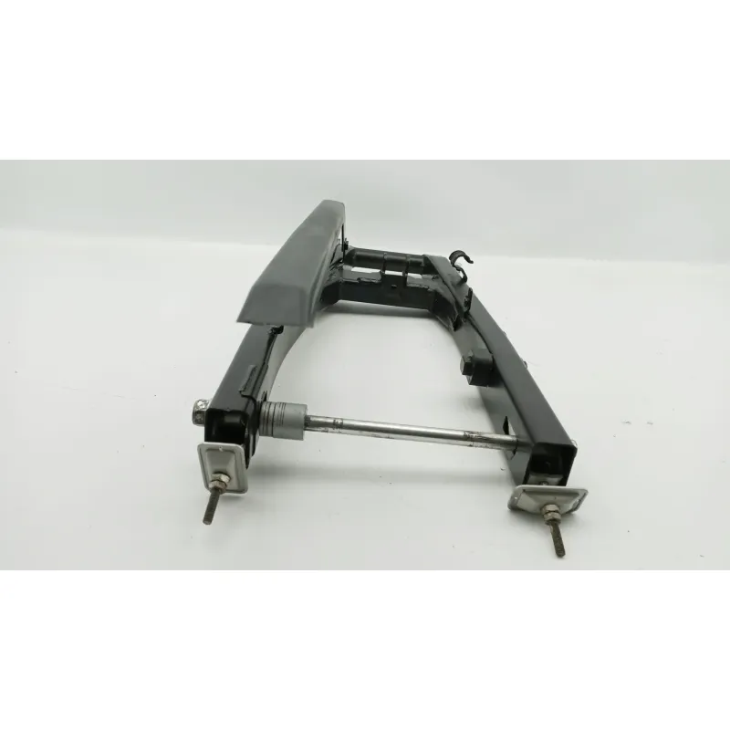 Bras oscillant HONDA CBR 125 R 2007 - 2010