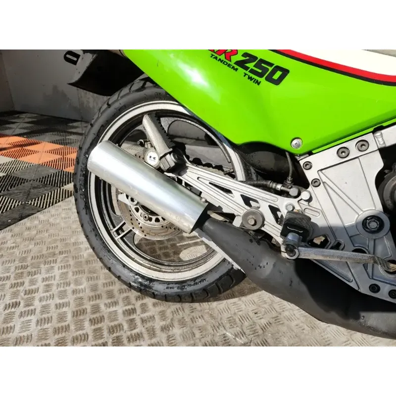 KAWASAKI KR 250