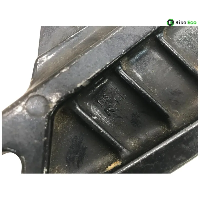Platine avant gauche KAWASAKI ZR 750 1991-1997 ZEPHYR