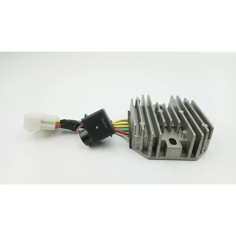 Regulateur charge batterie APRILIA SXR 50 2021 - 2023