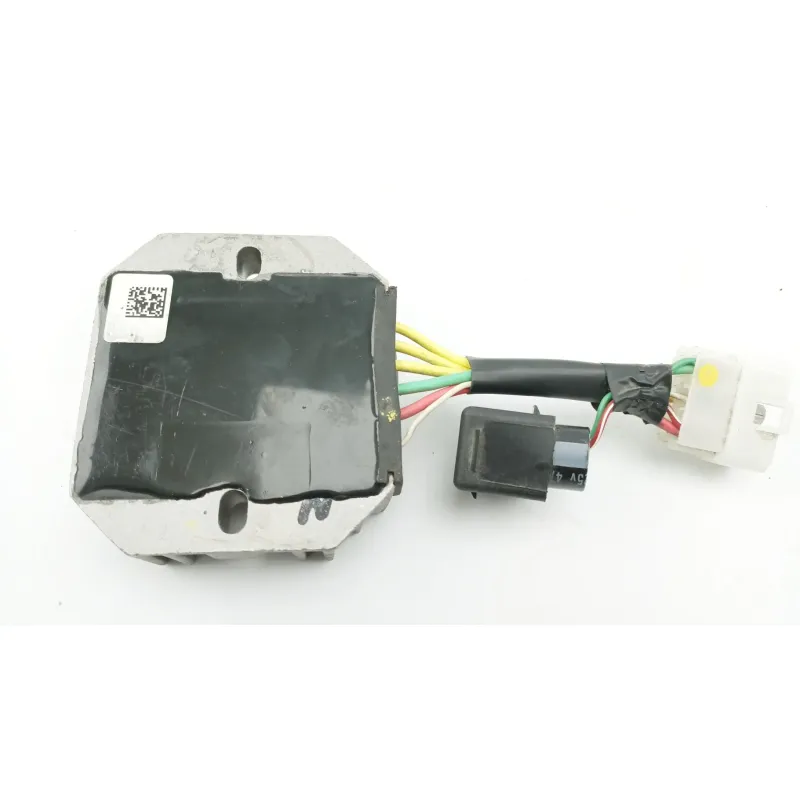 Regulateur charge batterie APRILIA SXR 50 2021 - 2023