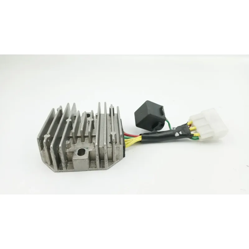 Regulateur charge batterie APRILIA SXR 50 2021 - 2023