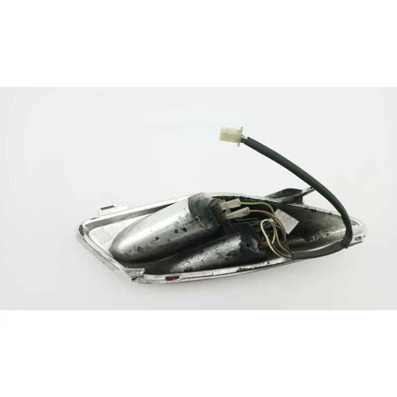 Feu arriere gauche YAMAHA YPR 125 XMAX 2006 - 2009