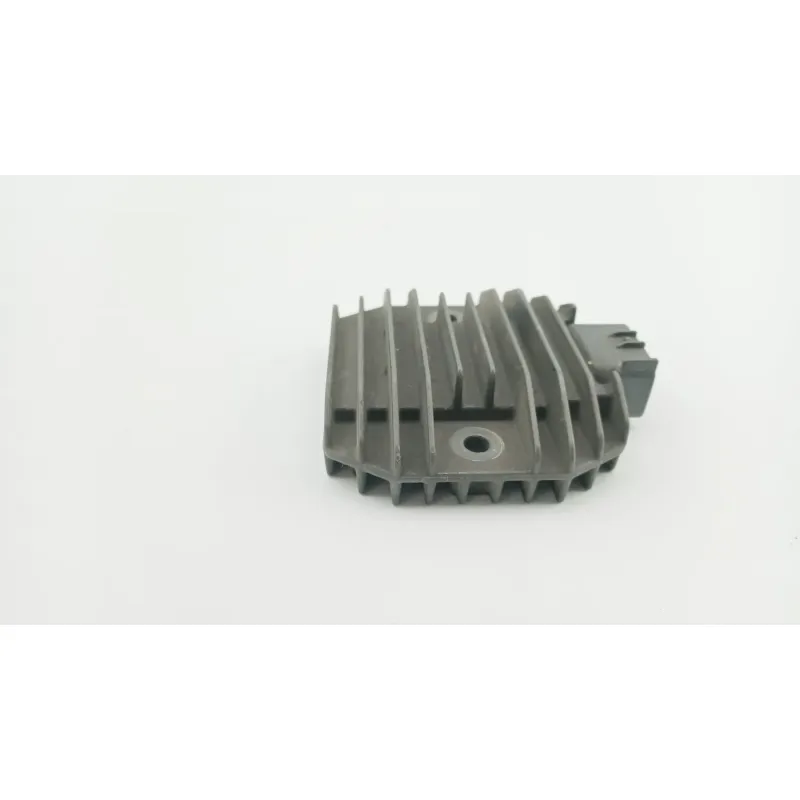 Regulateur charge batterie YAMAHA YPR 125 XMAX 2006 - 2009