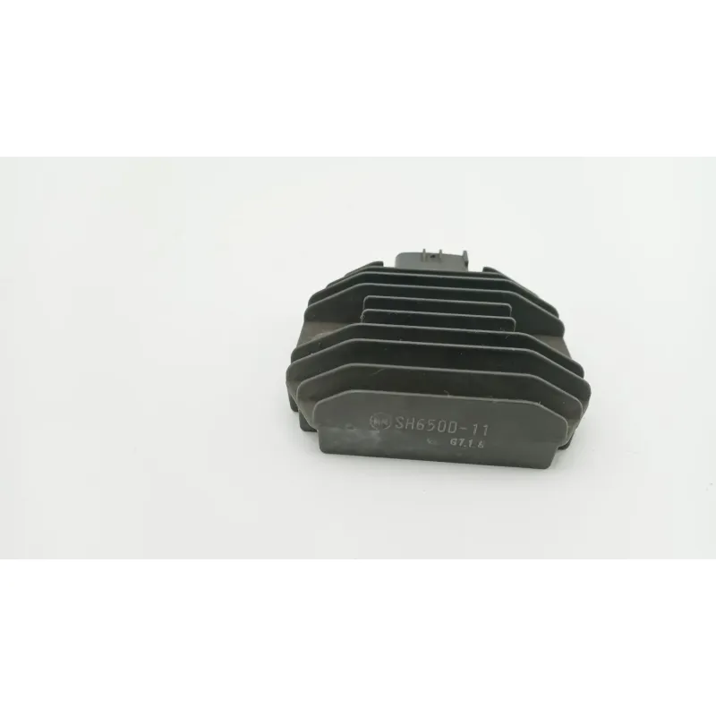 Regulateur charge batterie YAMAHA YPR 125 XMAX 2006 - 2009