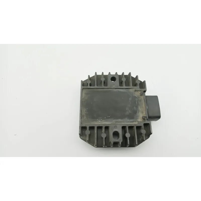 Regulateur charge batterie YAMAHA YPR 125 XMAX 2006 - 2009