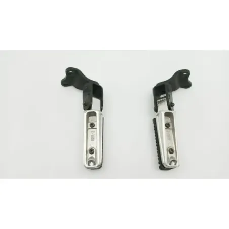 Platine et repose pieds arriere droit YAMAHA YPR 125 XMAX 2006 - 2009