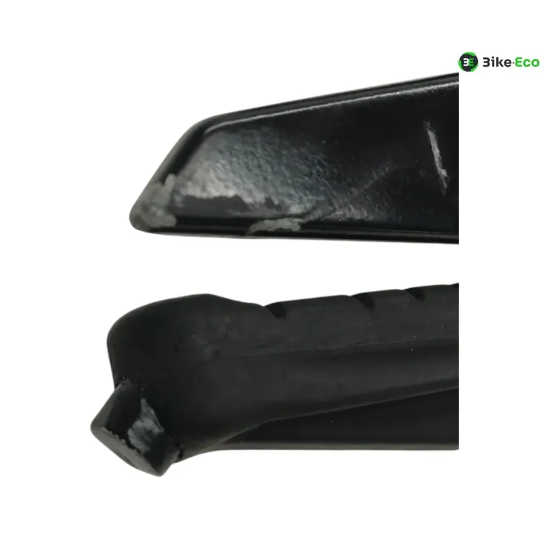 Platine et repose pieds arriere gauche KTM RC 125 2014-2016