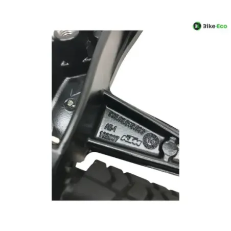 Platine et repose pieds arriere gauche KTM RC 125 2014-2016