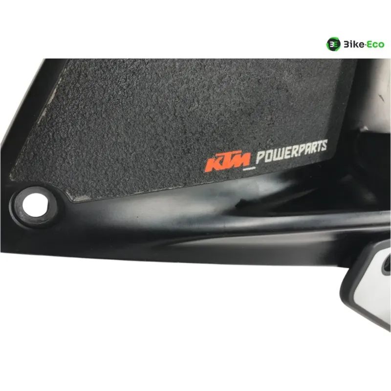Cache flanc de carenage droit KTM RC 125 2014-2016