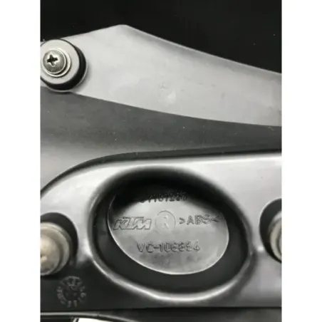 Cache flanc de carenage droit KTM RC 125 2014-2016