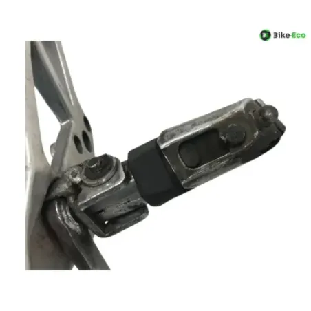 Platine avant droite HONDA VF 750 F 1983-1984