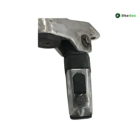 Platine avant droite HONDA VF 750 F 1983-1984