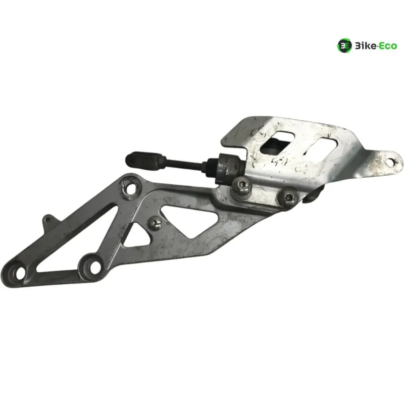 Platine avant droite SUZUKI GSXR 750 1992-1995