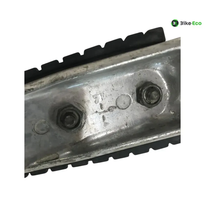 Platine avant droite YAMAHA VMAX 1200 1986-2007