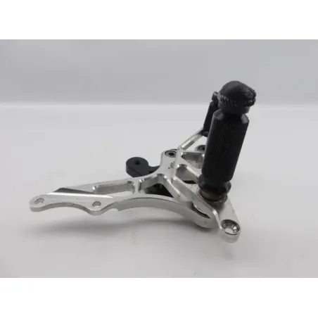 Platine avant droite SUZUKI GSXR 1000 2007 - 2008