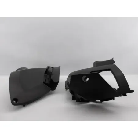 Cache carenage centrale marche pieds plancher PEUGEOT CITYSTAR 50 2011 - 2017