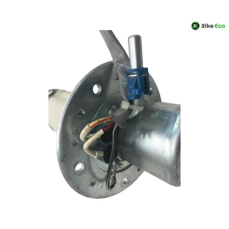 Pompe a essence SUZUKI GSX 1300 BK 2007-2011 B-KING