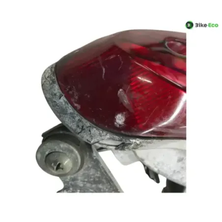 Feu arriere SUZUKI SV 650 1999-2002
