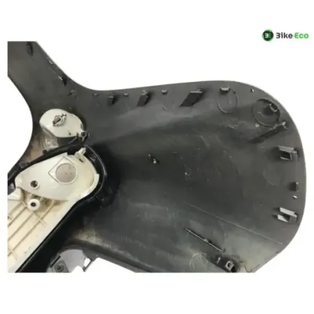 Cache carenage tete de fourche YAMAHA YP 125 2003-2006 MAJESTY
