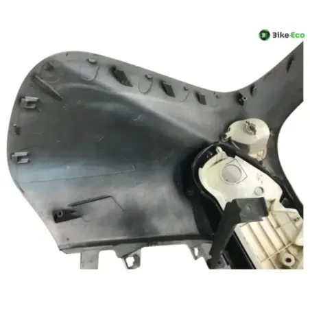 Cache carenage tete de fourche YAMAHA YP 125 2003-2006 MAJESTY