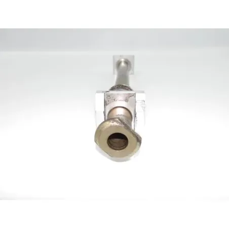 Axe de roue arriere TRIUMPH SPEED FOUR 600 2002 - 2006