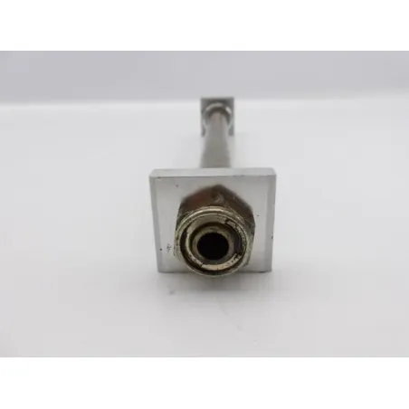 Axe de roue arriere TRIUMPH SPEED FOUR 600 2002 - 2006