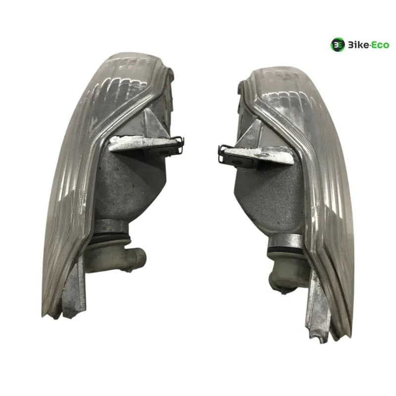 Clignotants arriere PIAGGIO BEVERLY 350 2011-2014 IE